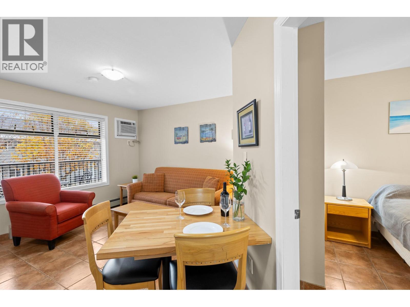 












7310 Main Street Unit# 207

,
Osoyoos,







British Columbia
V0H1V0

