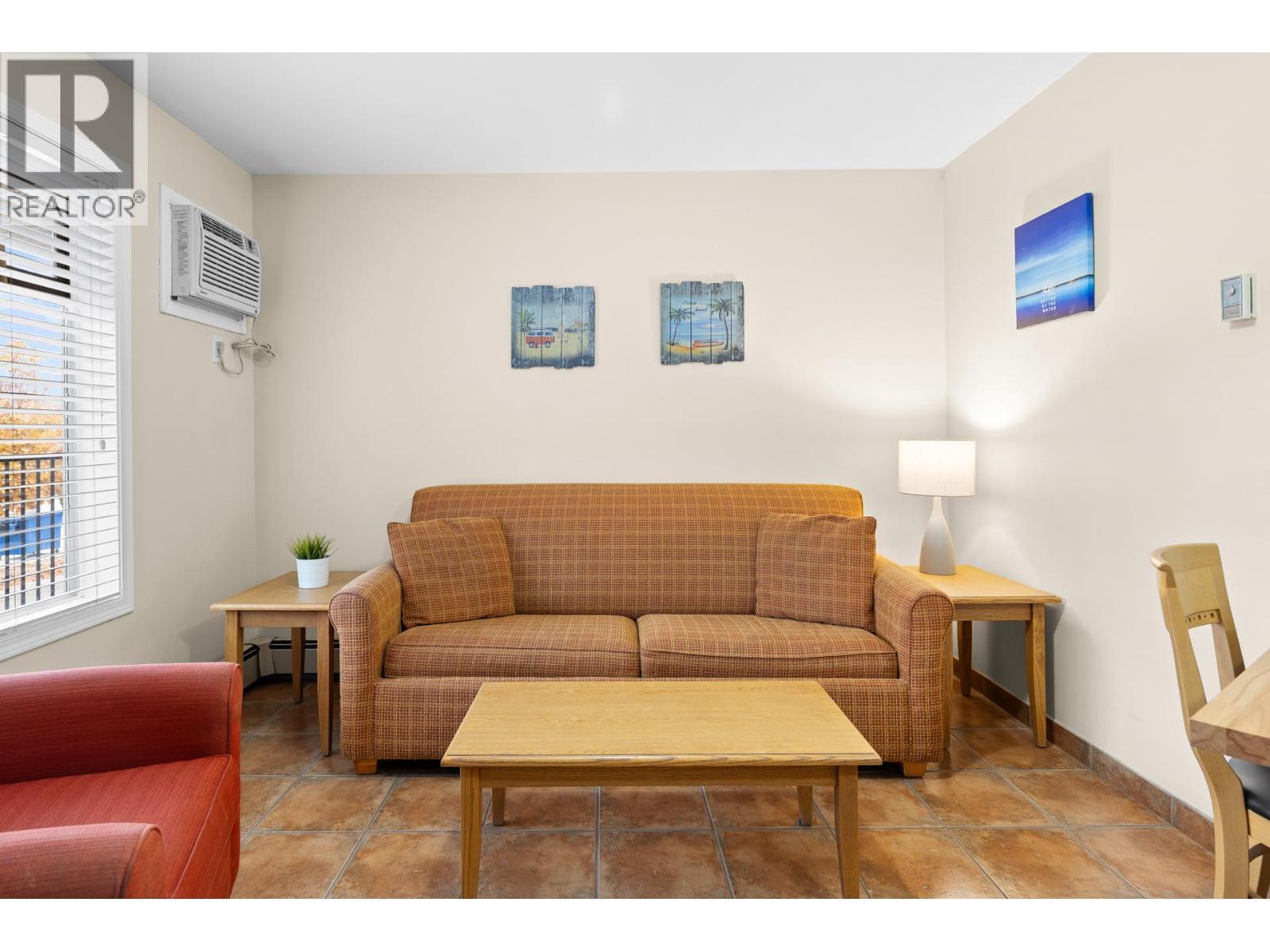 












7310 Main Street Unit# 207

,
Osoyoos,







British Columbia
V0H1V0

