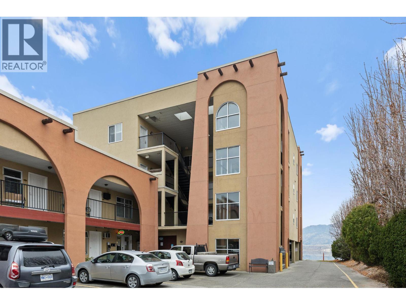 












7310 Main Street Unit# 207

,
Osoyoos,







British Columbia
V0H1V0

