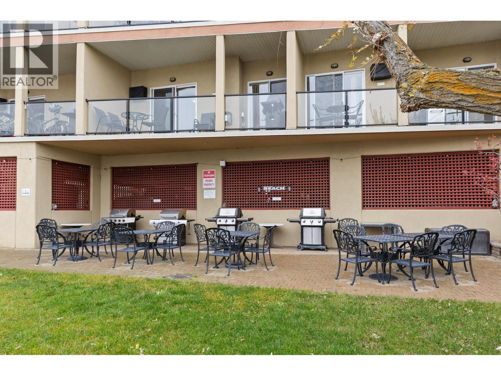 












7310 Main Street Unit# 207

,
Osoyoos,







British Columbia
V0H1V0


