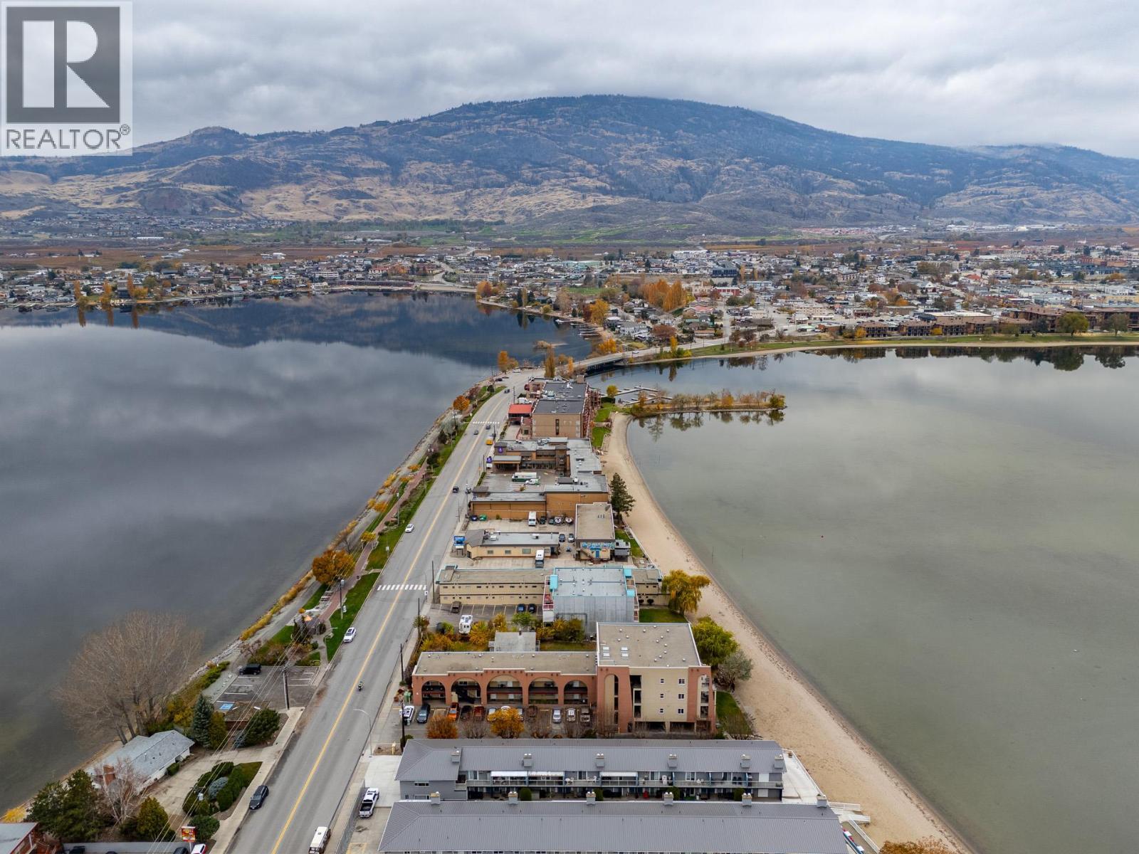












7310 Main Street Unit# 207

,
Osoyoos,







British Columbia
V0H1V0

