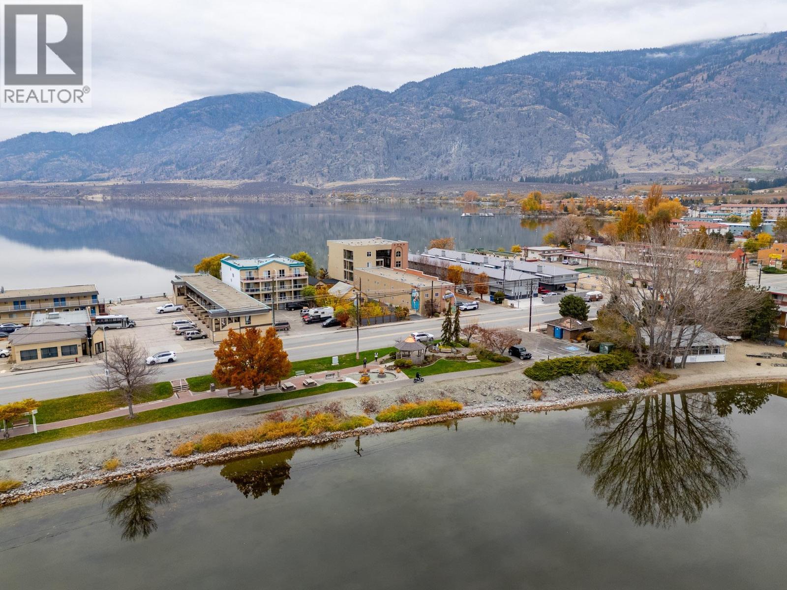 












7310 Main Street Unit# 207

,
Osoyoos,







British Columbia
V0H1V0

