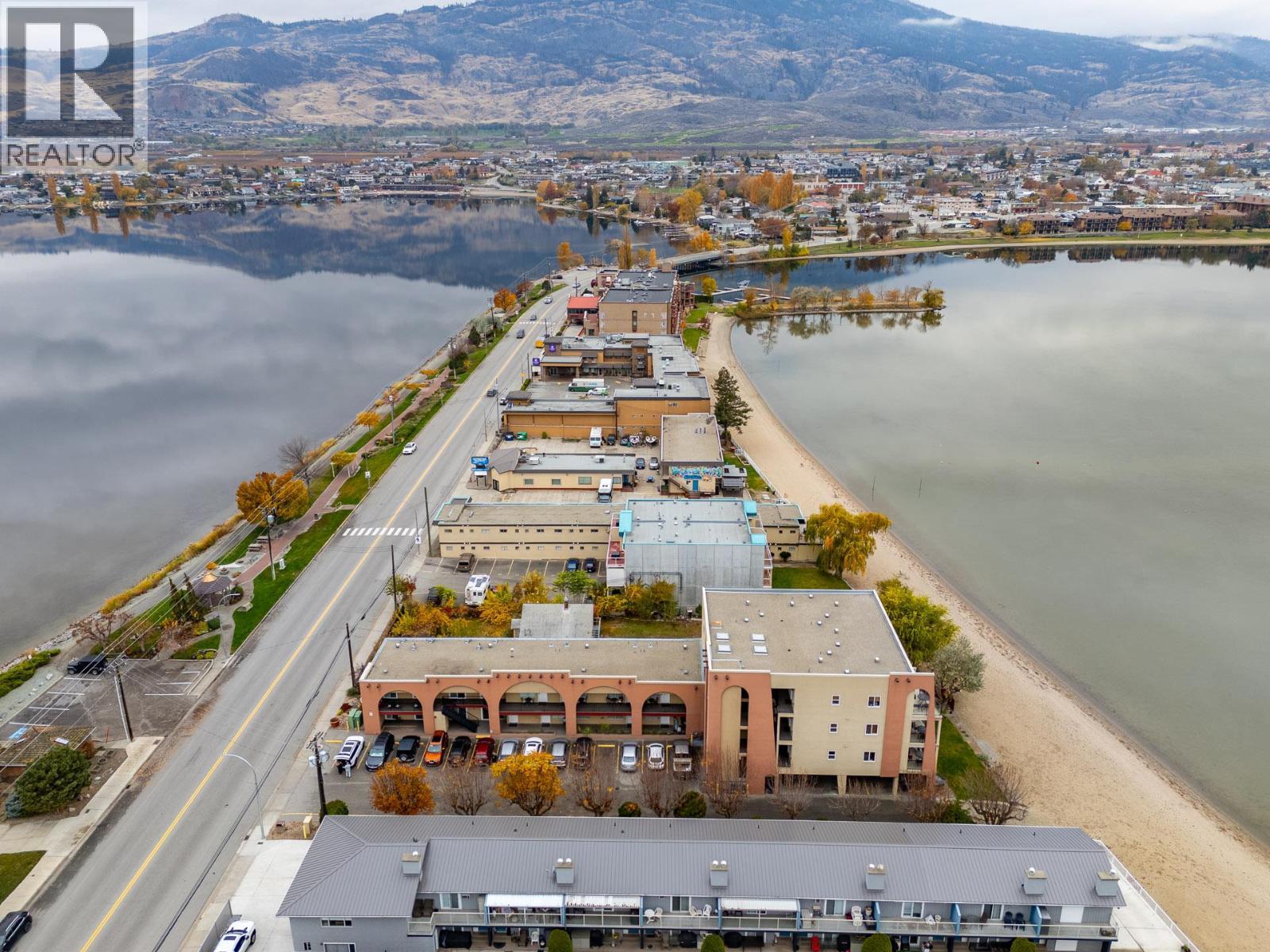 












7310 Main Street Unit# 207

,
Osoyoos,







British Columbia
V0H1V0


