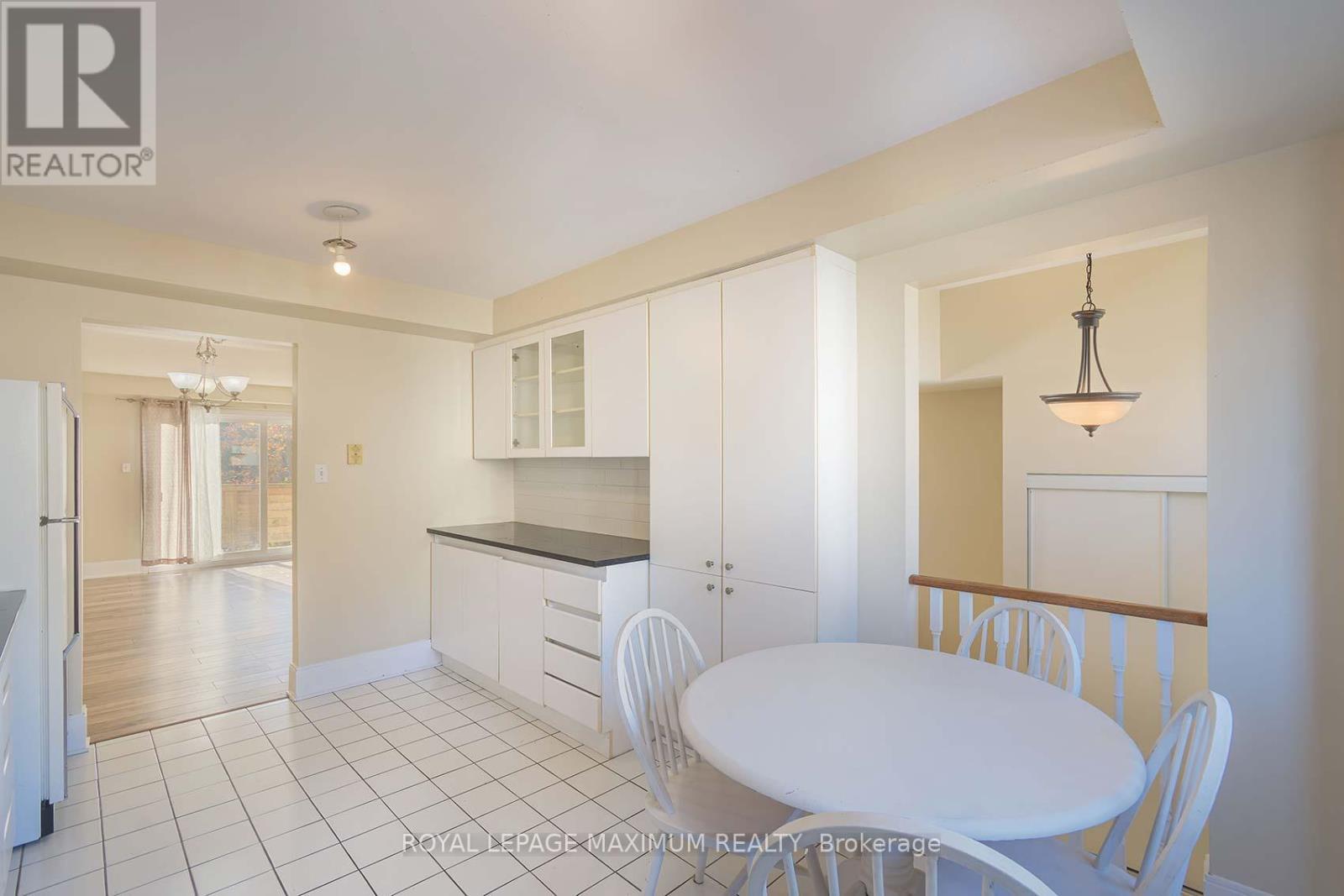 












1 - 217 WOODBRIDGE AVENUE

,
Vaughan,




Ontario
L4L2T1

