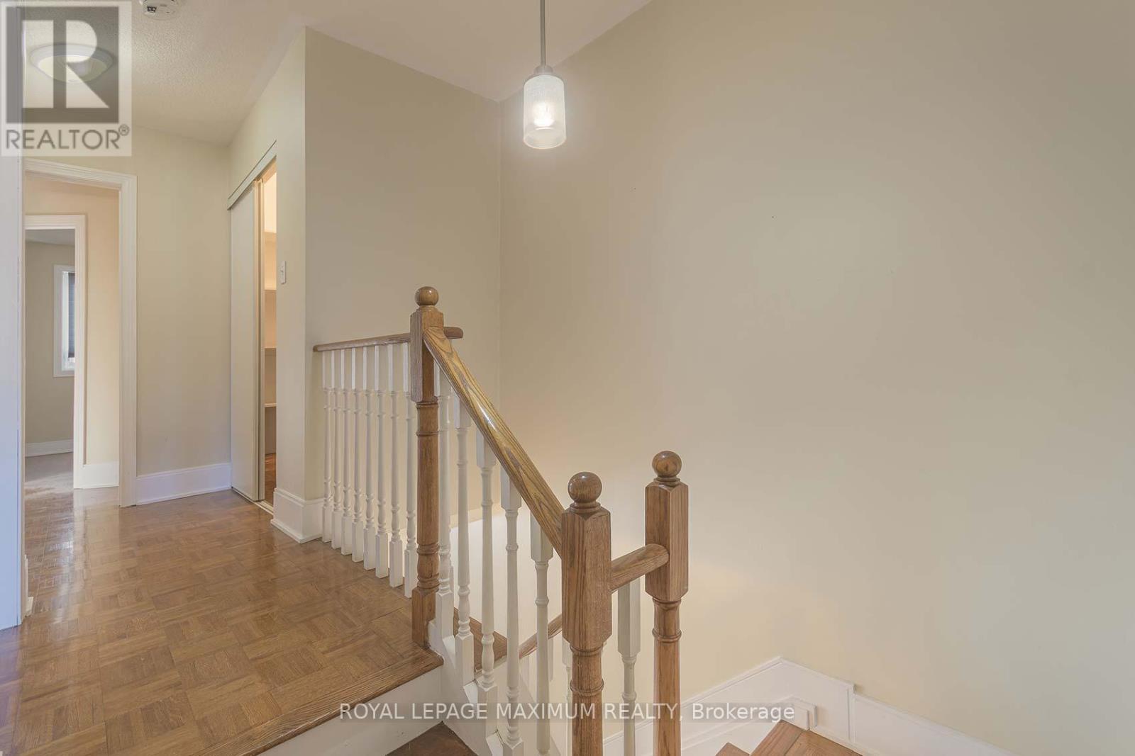 












1 - 217 WOODBRIDGE AVENUE

,
Vaughan,




Ontario
L4L2T1

