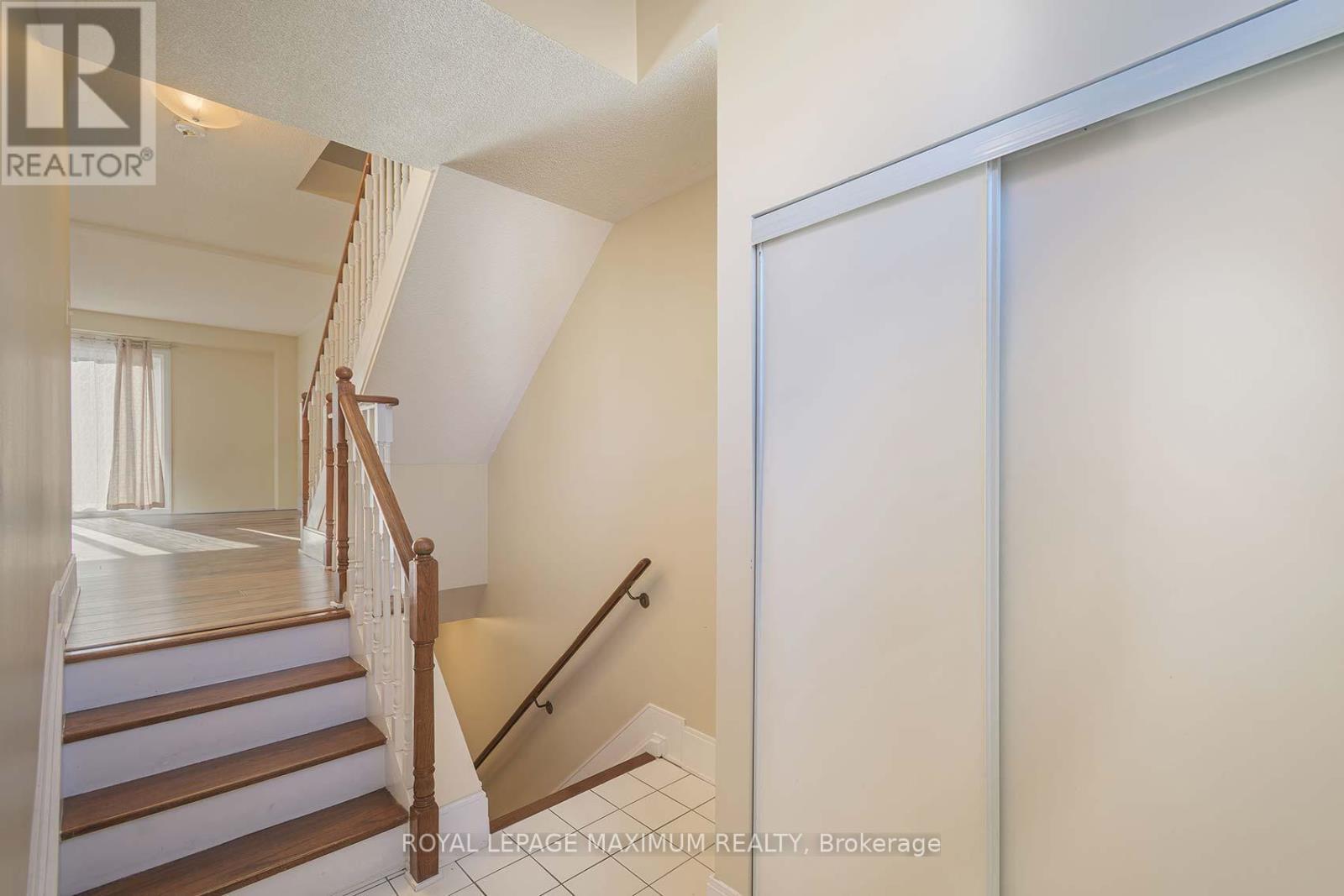 












1 - 217 WOODBRIDGE AVENUE

,
Vaughan,




Ontario
L4L2T1

