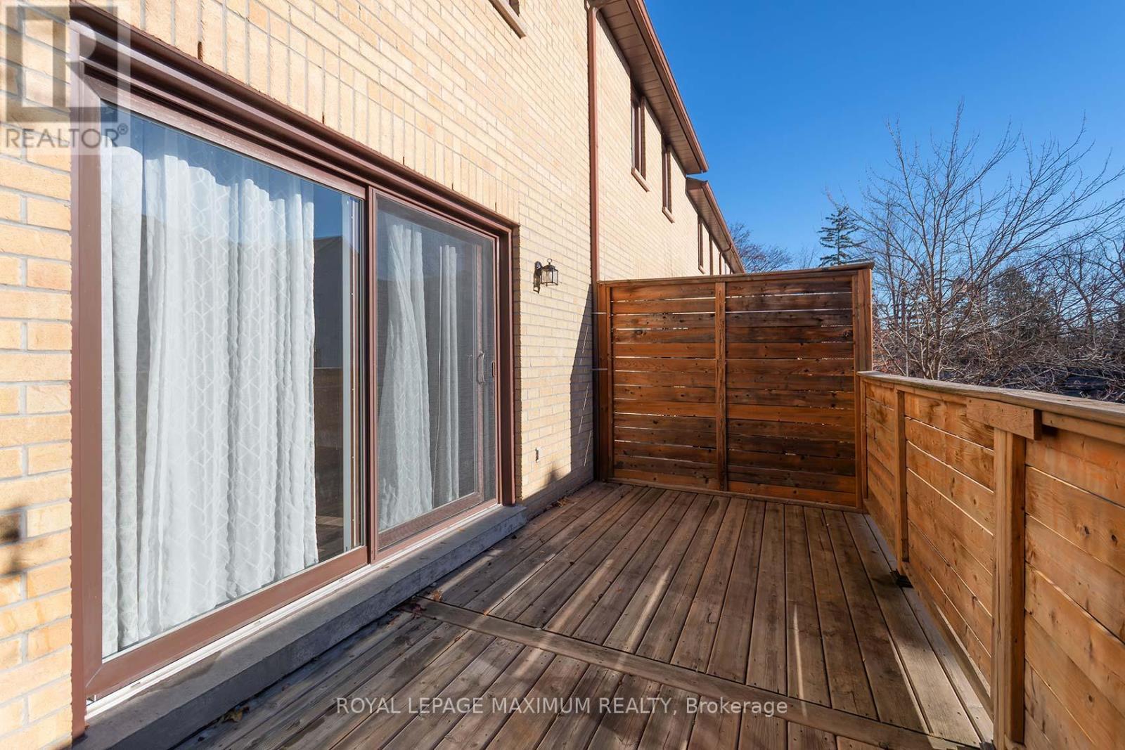 












1 - 217 WOODBRIDGE AVENUE

,
Vaughan,




Ontario
L4L2T1

