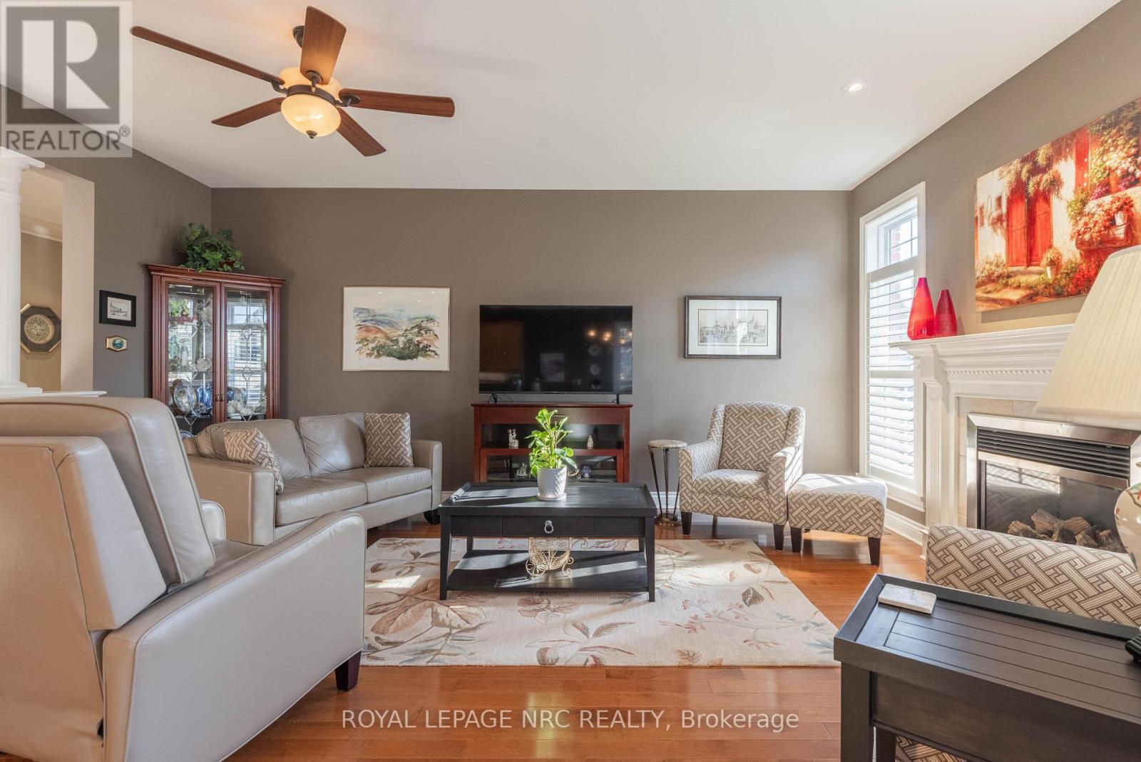 












47 COUNTRYSIDE DRIVE

,
St. Catharines (Grapeview),




Ontario
L2W1C4

