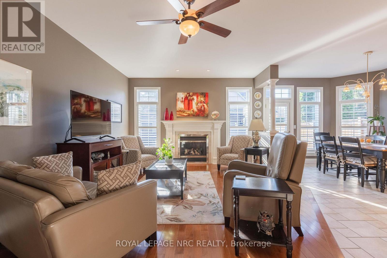 












47 COUNTRYSIDE DRIVE

,
St. Catharines (Grapeview),




Ontario
L2W1C4

