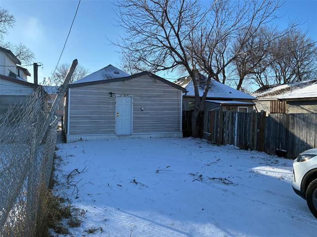 









1819


Midmar

AVE,
Winnipeg,




MB
R2R 0J8

