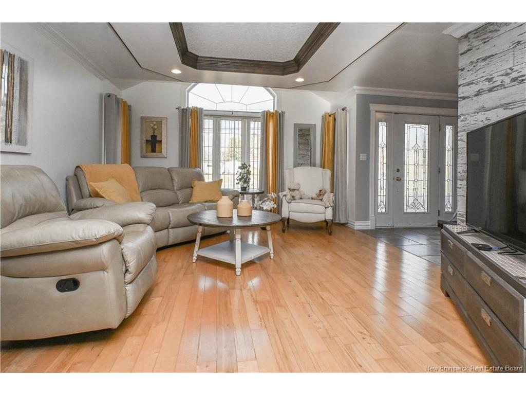 









1350


rue des Fondateurs

ST,
Paquetville,




NB
E8R 1A4

