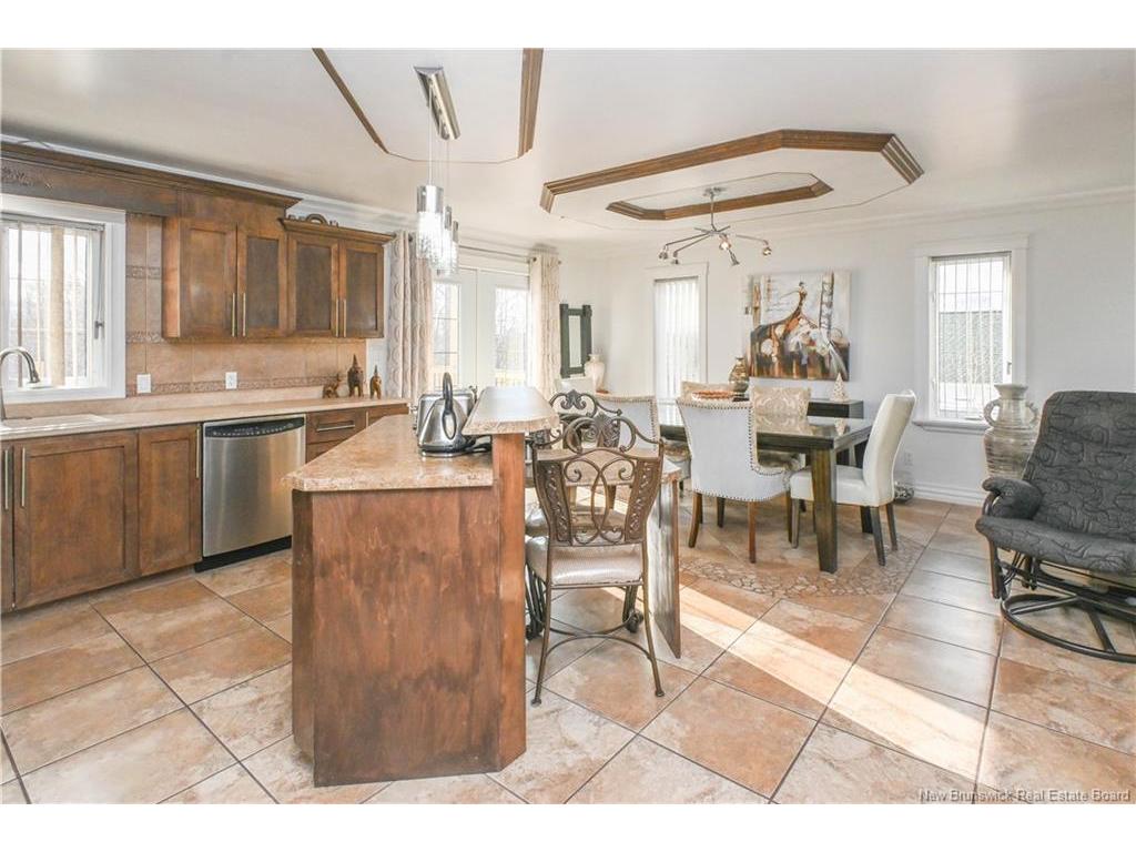 









1350


rue des Fondateurs

ST,
Paquetville,




NB
E8R 1A4

