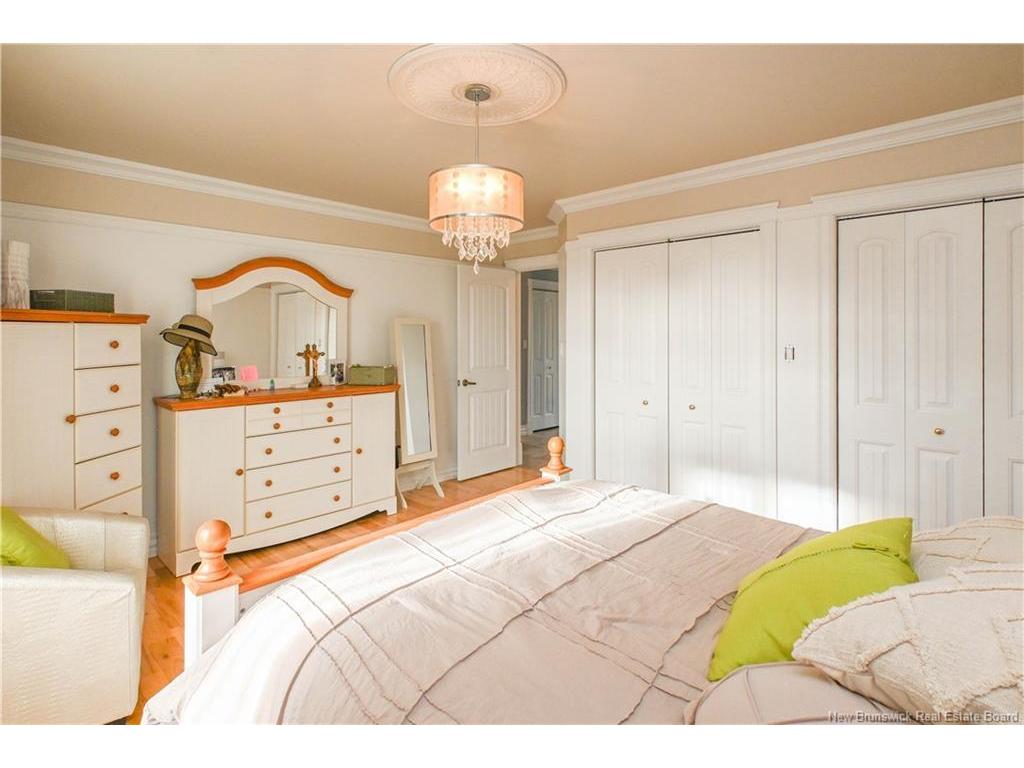 









1350


rue des Fondateurs

ST,
Paquetville,




NB
E8R 1A4

