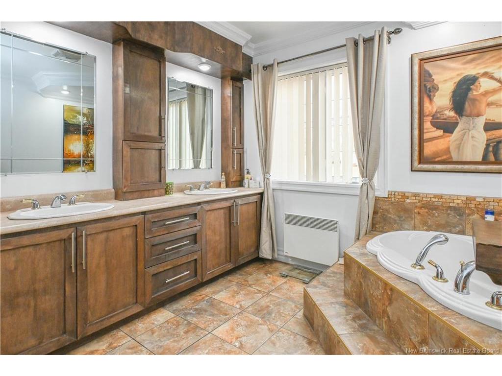 









1350


rue des Fondateurs

ST,
Paquetville,




NB
E8R 1A4

