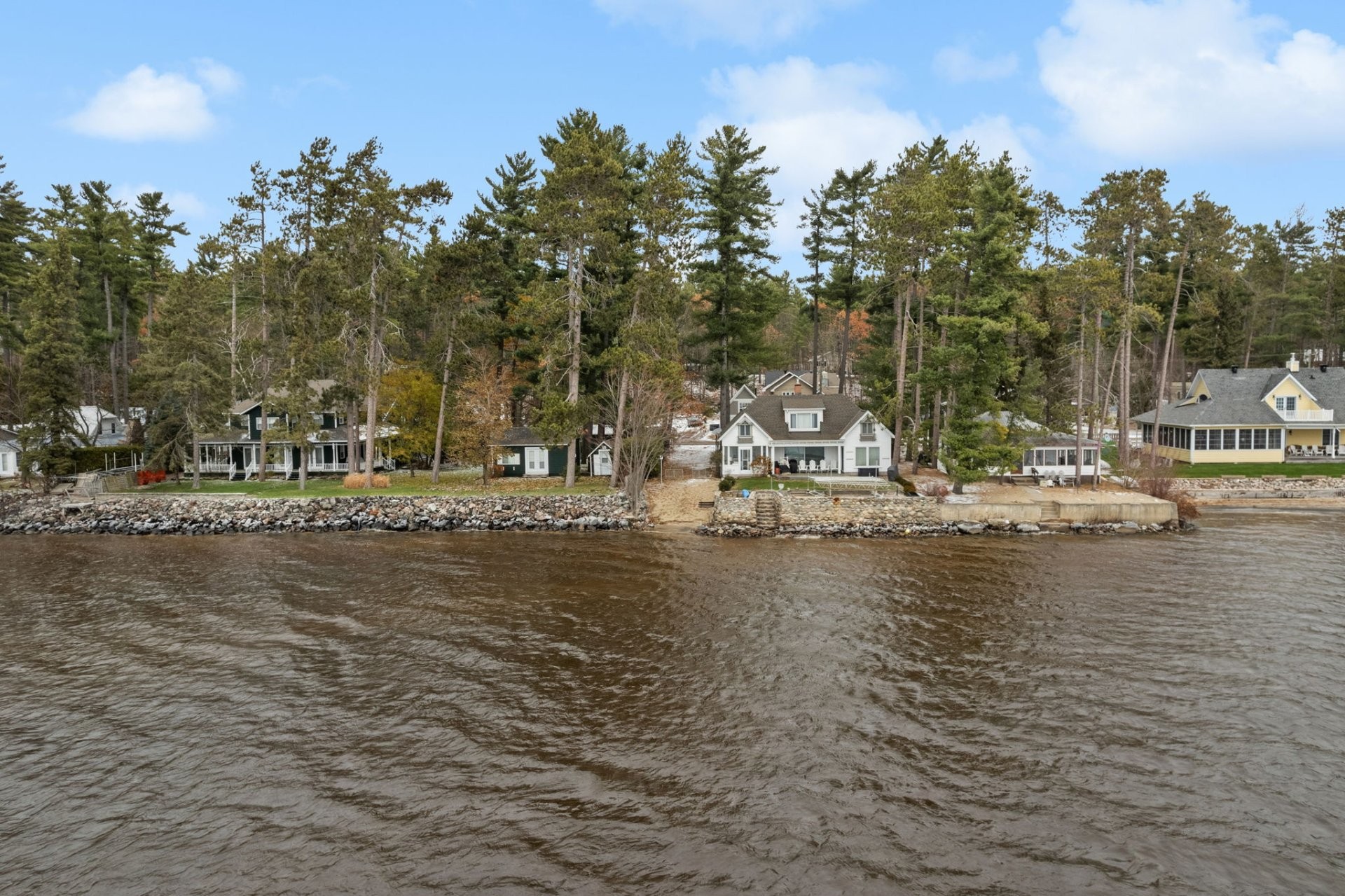 









6

 - 8


Crois. Annabelle

,
Bristol,




QC
J0X1G0

