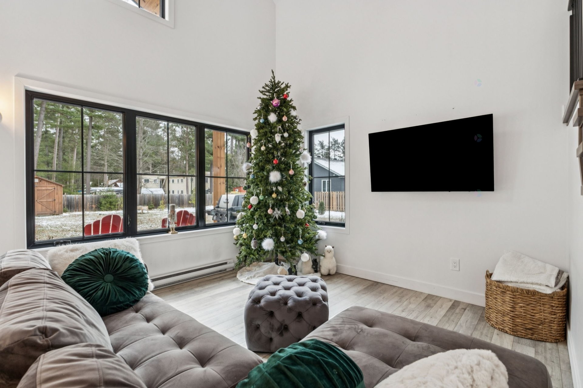 









6

 - 8


Crois. Annabelle

,
Bristol,




QC
J0X1G0

