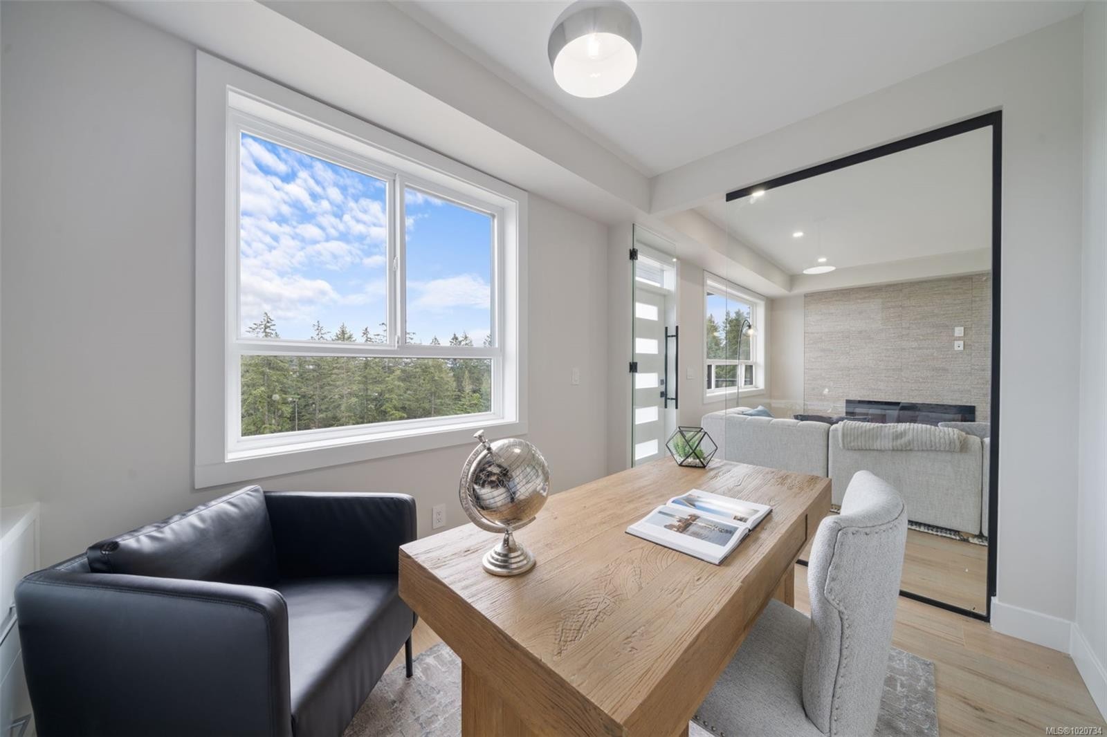 









2210


Archer

Gate,
Langford,




BC
V9B 3S1

