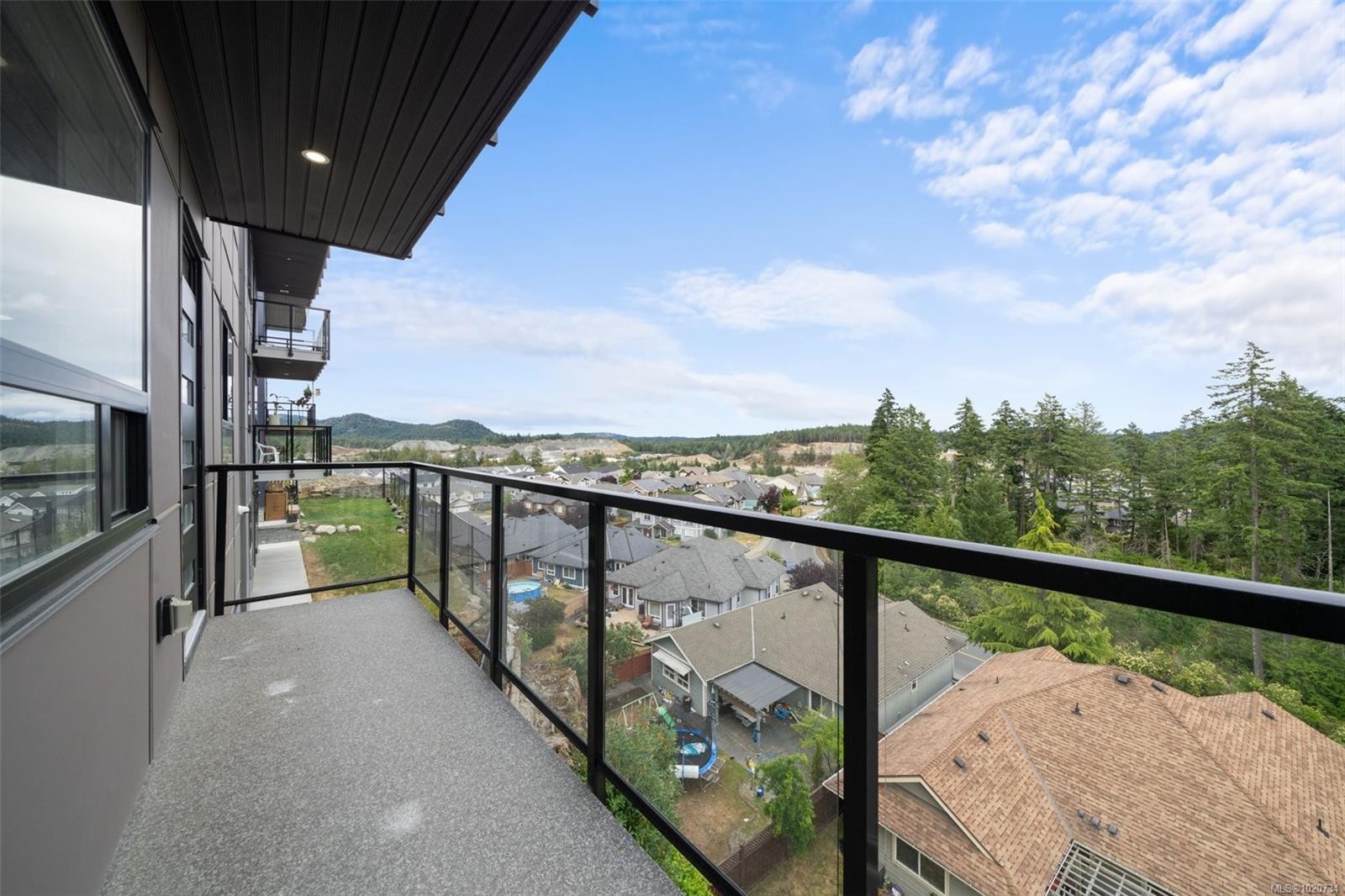 









2210


Archer

Gate,
Langford,




BC
V9B 3S1

