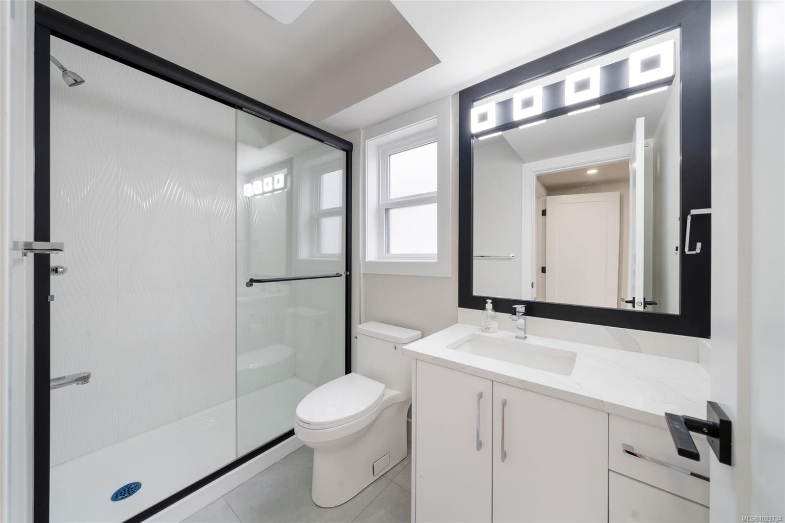 









2210


Archer

Gate,
Langford,




BC
V9B 3S1

