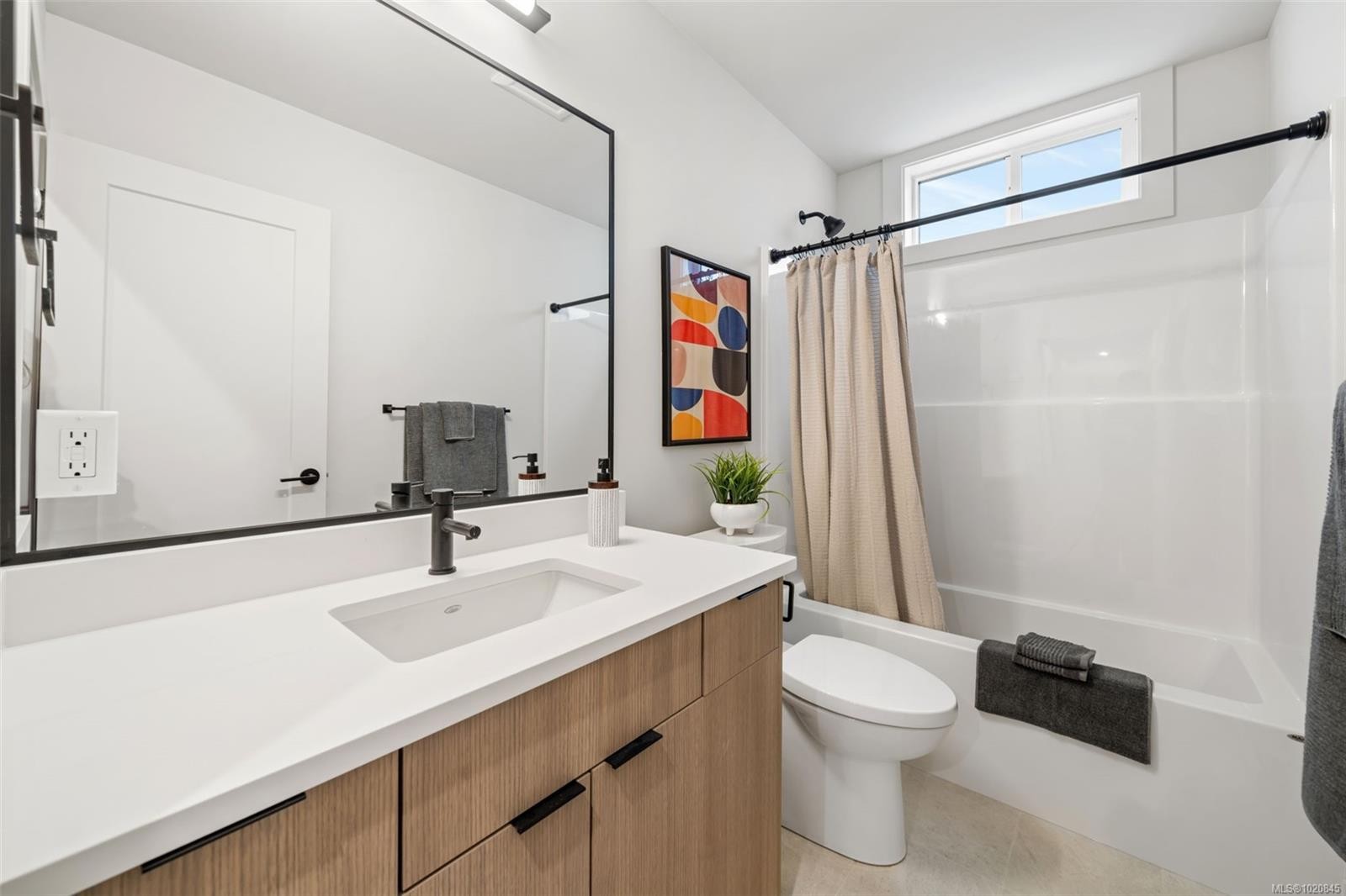 









2521


Alabaster

Crt,
Langford,




BC
V9B 5N1

