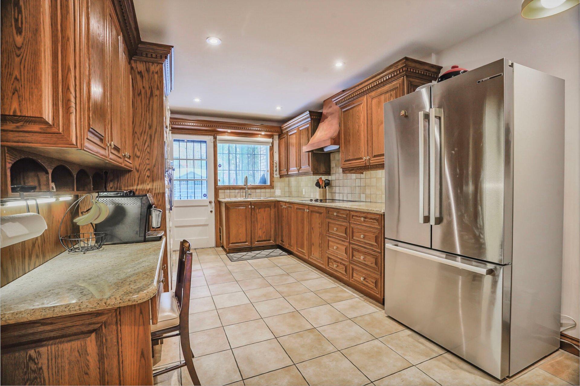 









3830

 - 3832


Rue De La Peltrie

,
Montréal (Côte-des-Neiges/Notre-Dame-de-Grâce),




QC
H3S1V3

