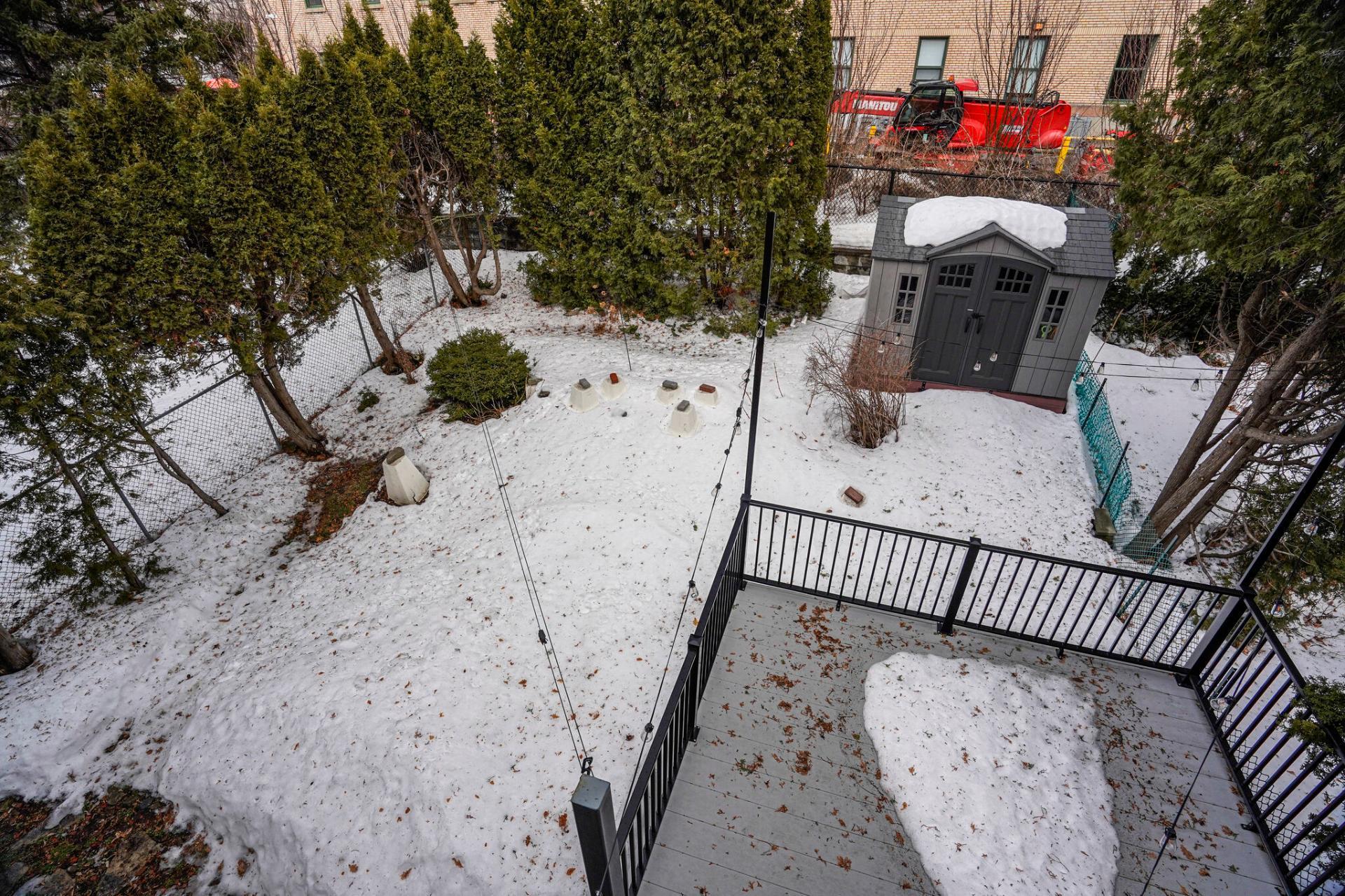 









3830

 - 3832


Rue De La Peltrie

,
Montréal (Côte-des-Neiges/Notre-Dame-de-Grâce),




QC
H3S1V3

