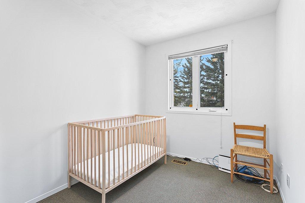 









32


Ch. Jean B. Taylor

,
L'Isle-aux-Allumettes,




QC
J0X1M0

