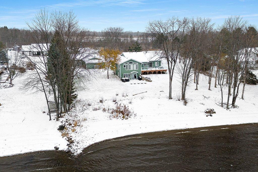 









32


Ch. Jean B. Taylor

,
L'Isle-aux-Allumettes,




QC
J0X1M0

