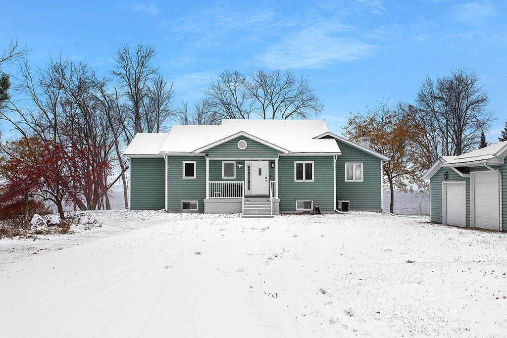 









32


Ch. Jean B. Taylor

,
L'Isle-aux-Allumettes,




QC
J0X1M0

