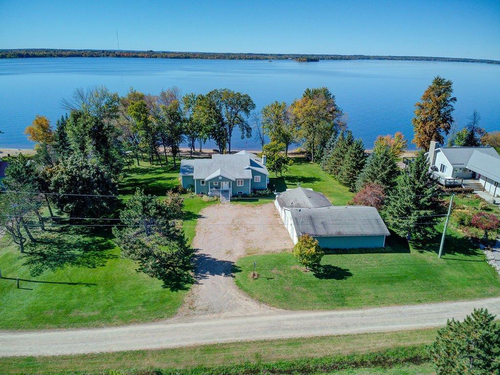 









32


Ch. Jean B. Taylor

,
L'Isle-aux-Allumettes,




QC
J0X1M0

