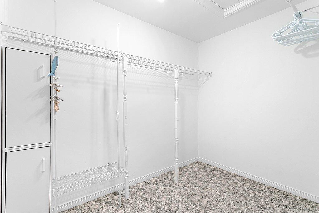 









32


Ch. Jean B. Taylor

,
L'Isle-aux-Allumettes,




QC
J0X1M0

