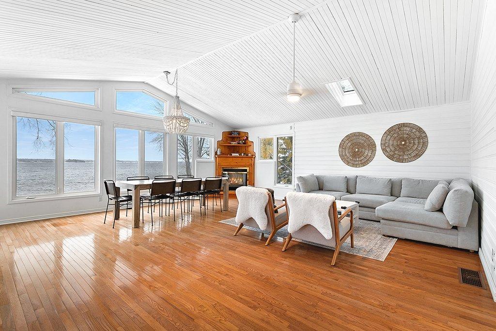 









32


Ch. Jean B. Taylor

,
L'Isle-aux-Allumettes,




QC
J0X1M0

