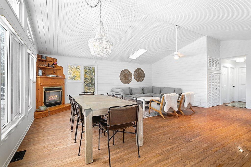 









32


Ch. Jean B. Taylor

,
L'Isle-aux-Allumettes,




QC
J0X1M0

