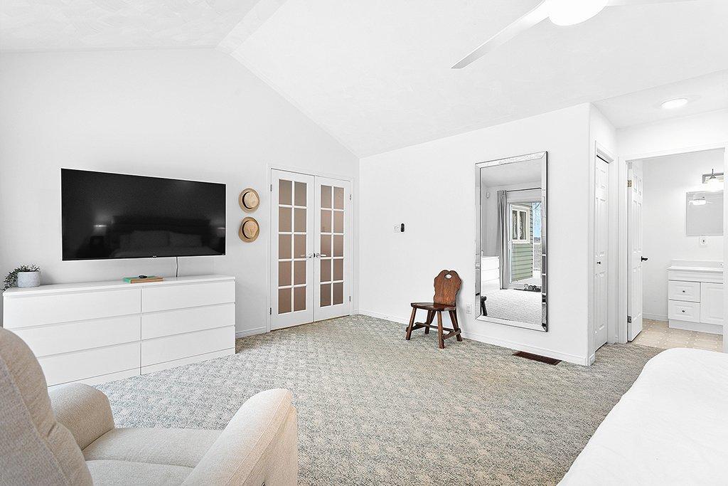 









32


Ch. Jean B. Taylor

,
L'Isle-aux-Allumettes,




QC
J0X1M0

