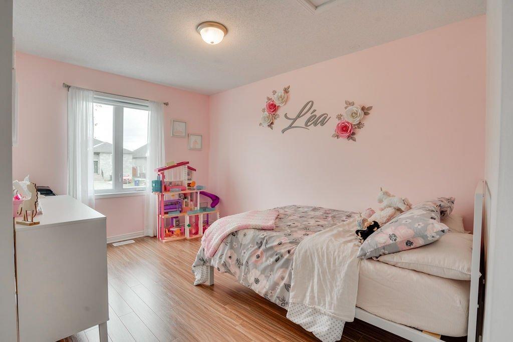 









210


Rue de la Forteresse

,
Gatineau (Masson-Angers),




QC
J8M1Z4

