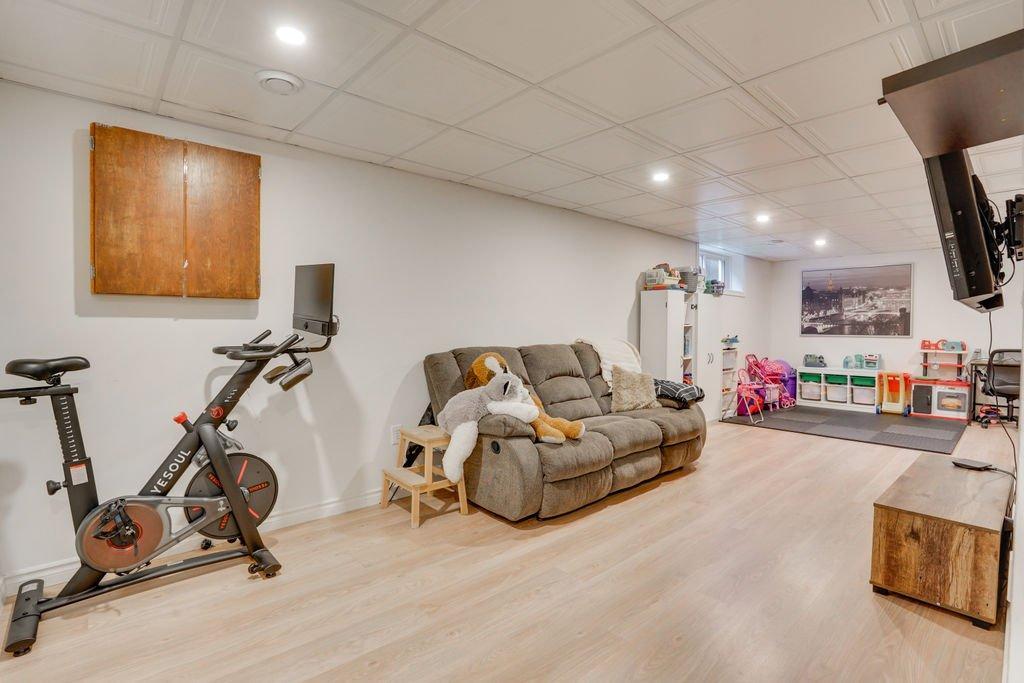 









210


Rue de la Forteresse

,
Gatineau (Masson-Angers),




QC
J8M1Z4

