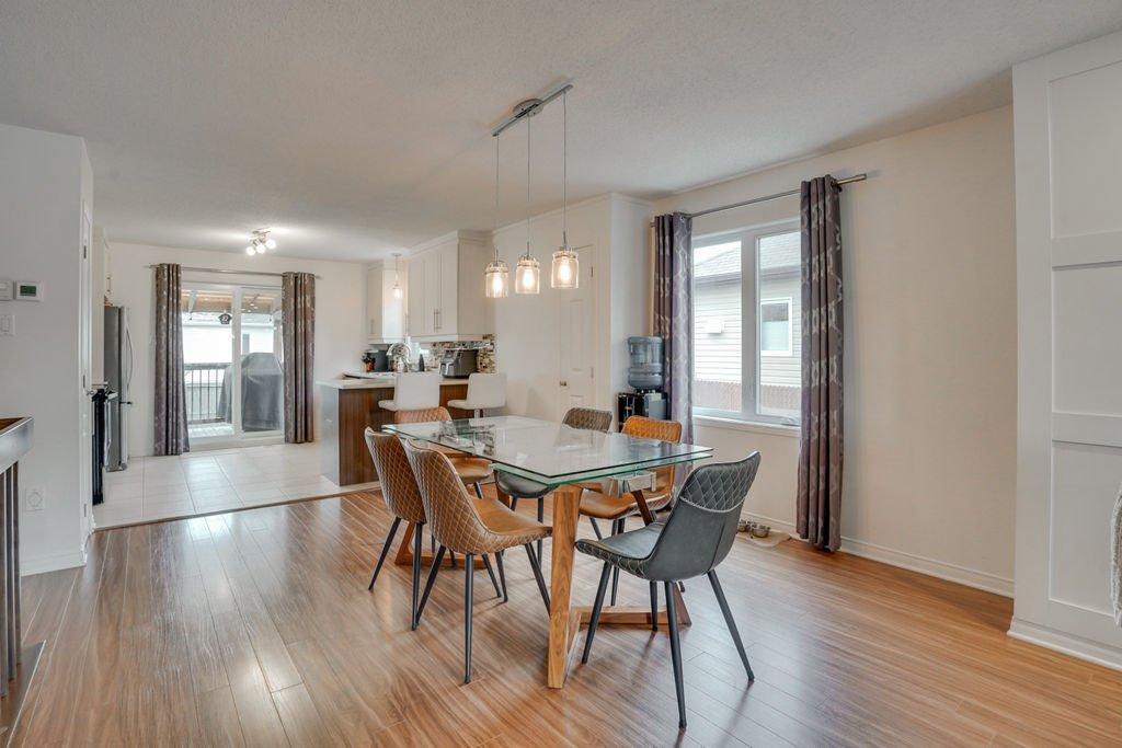 









210


Rue de la Forteresse

,
Gatineau (Masson-Angers),




QC
J8M1Z4

