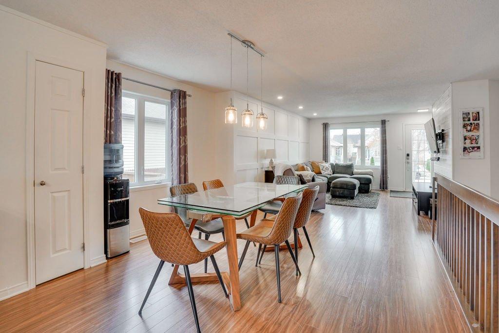 









210


Rue de la Forteresse

,
Gatineau (Masson-Angers),




QC
J8M1Z4

