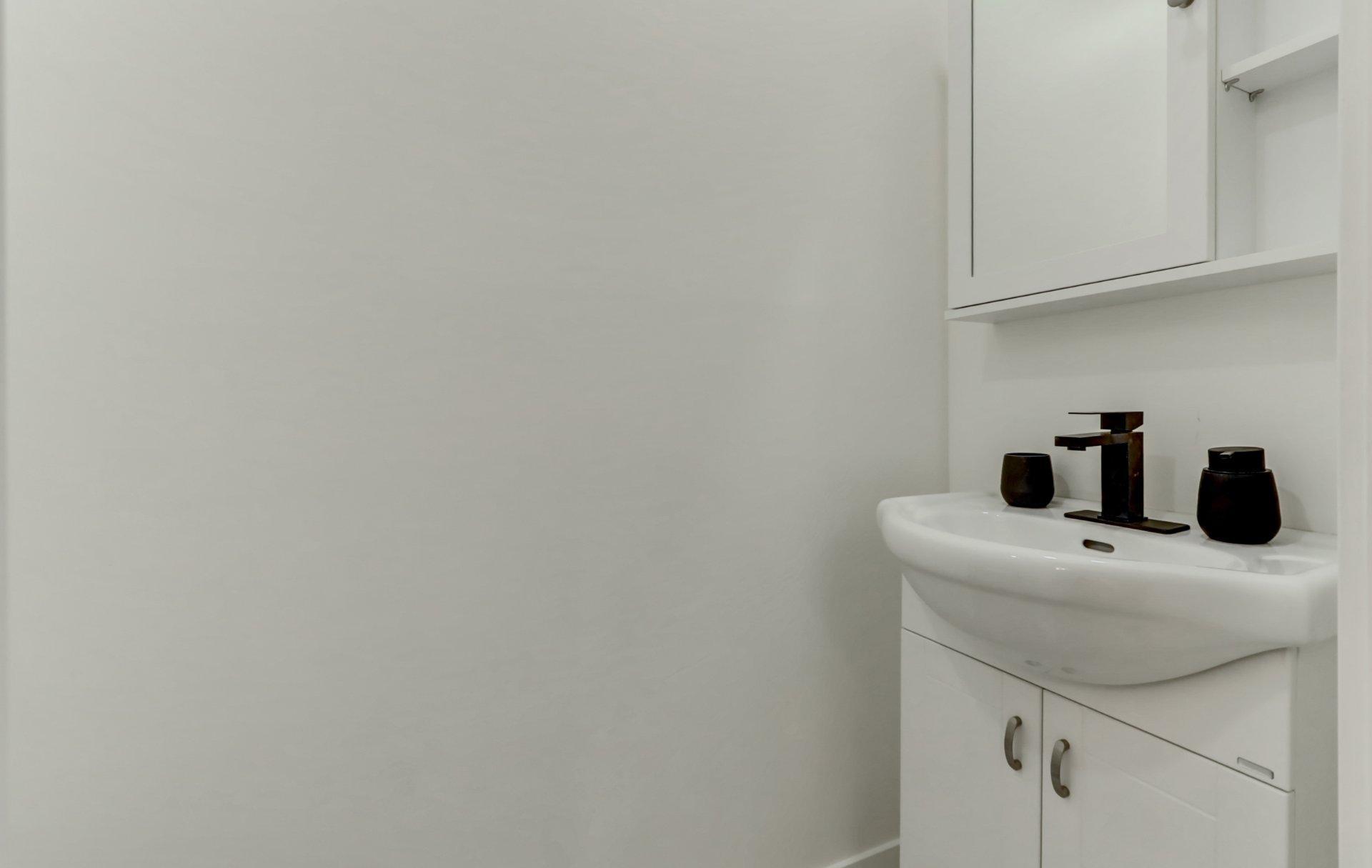 









471


Rue Médard-Bourgault

,
Laval (Sainte-Rose),




QC
H7L5G8

