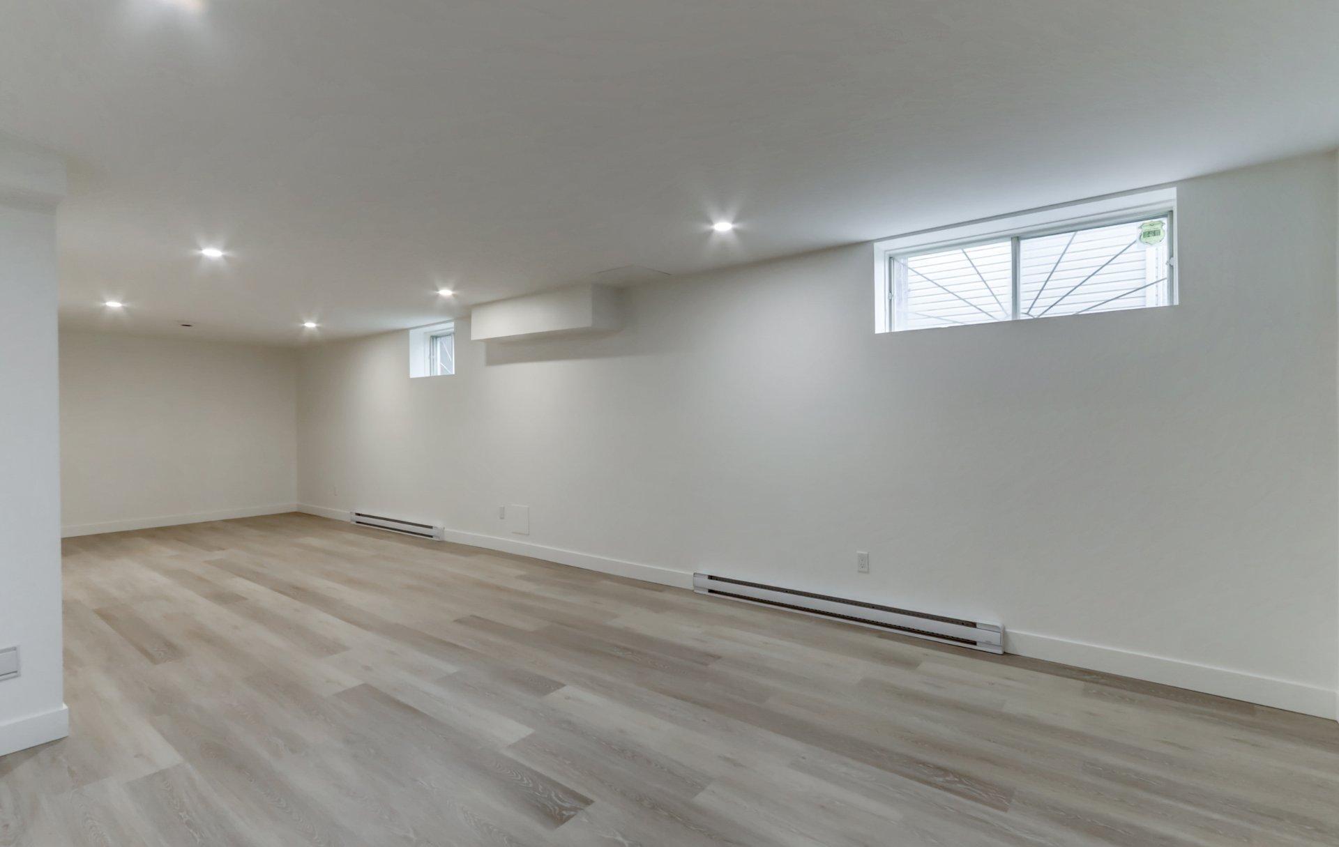 









471


Rue Médard-Bourgault

,
Laval (Sainte-Rose),




QC
H7L5G8

