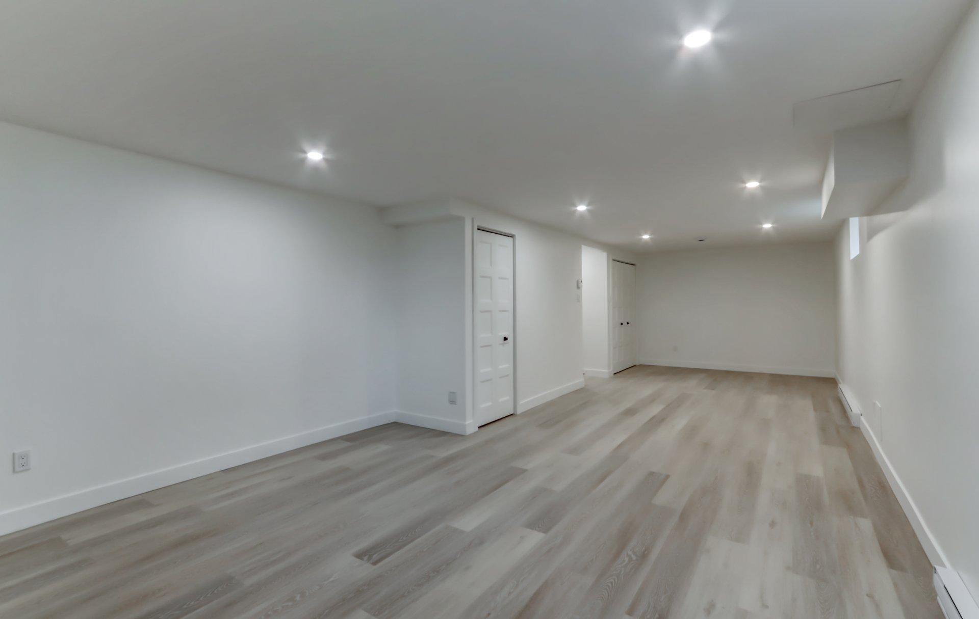 









471


Rue Médard-Bourgault

,
Laval (Sainte-Rose),




QC
H7L5G8

