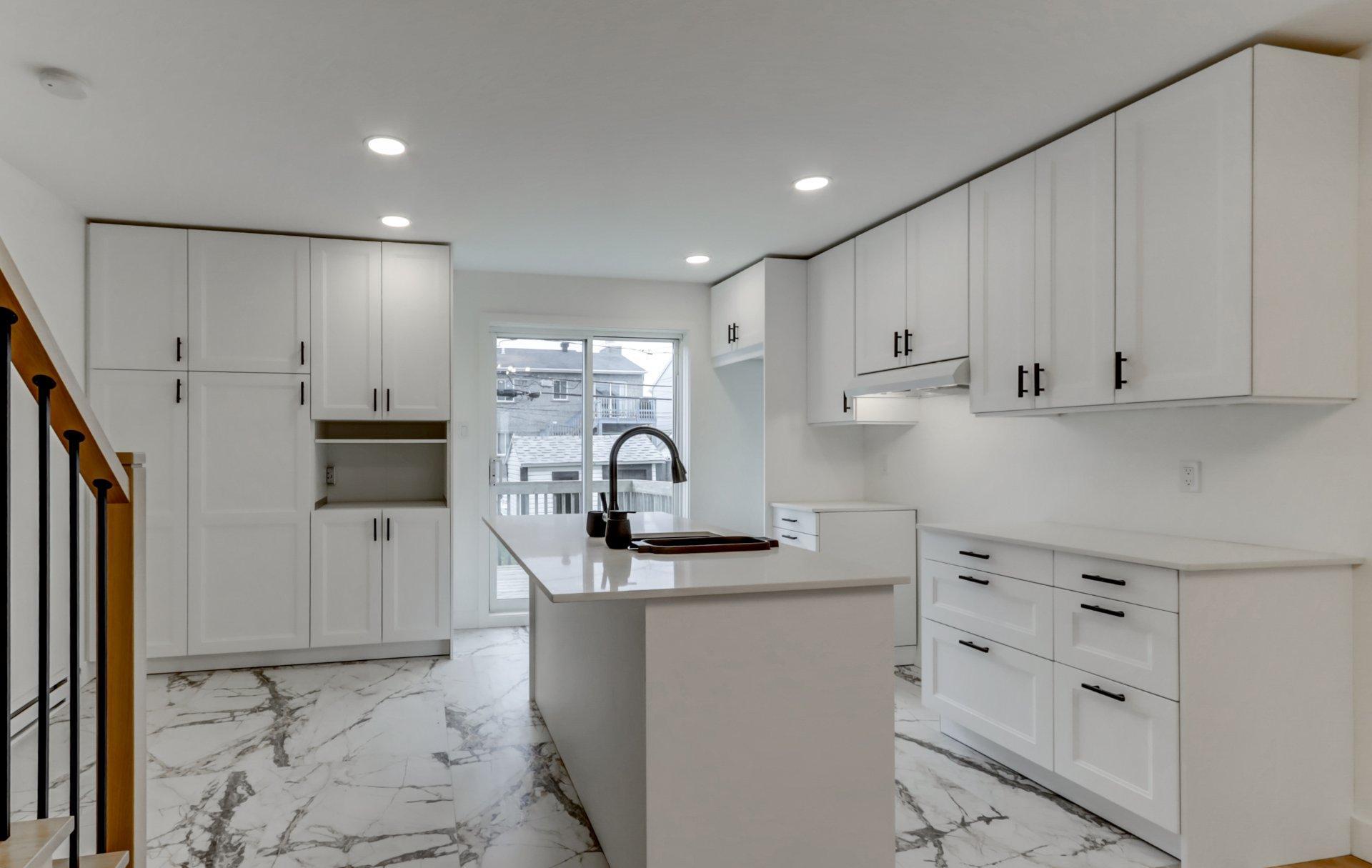 









471


Rue Médard-Bourgault

,
Laval (Sainte-Rose),




QC
H7L5G8

