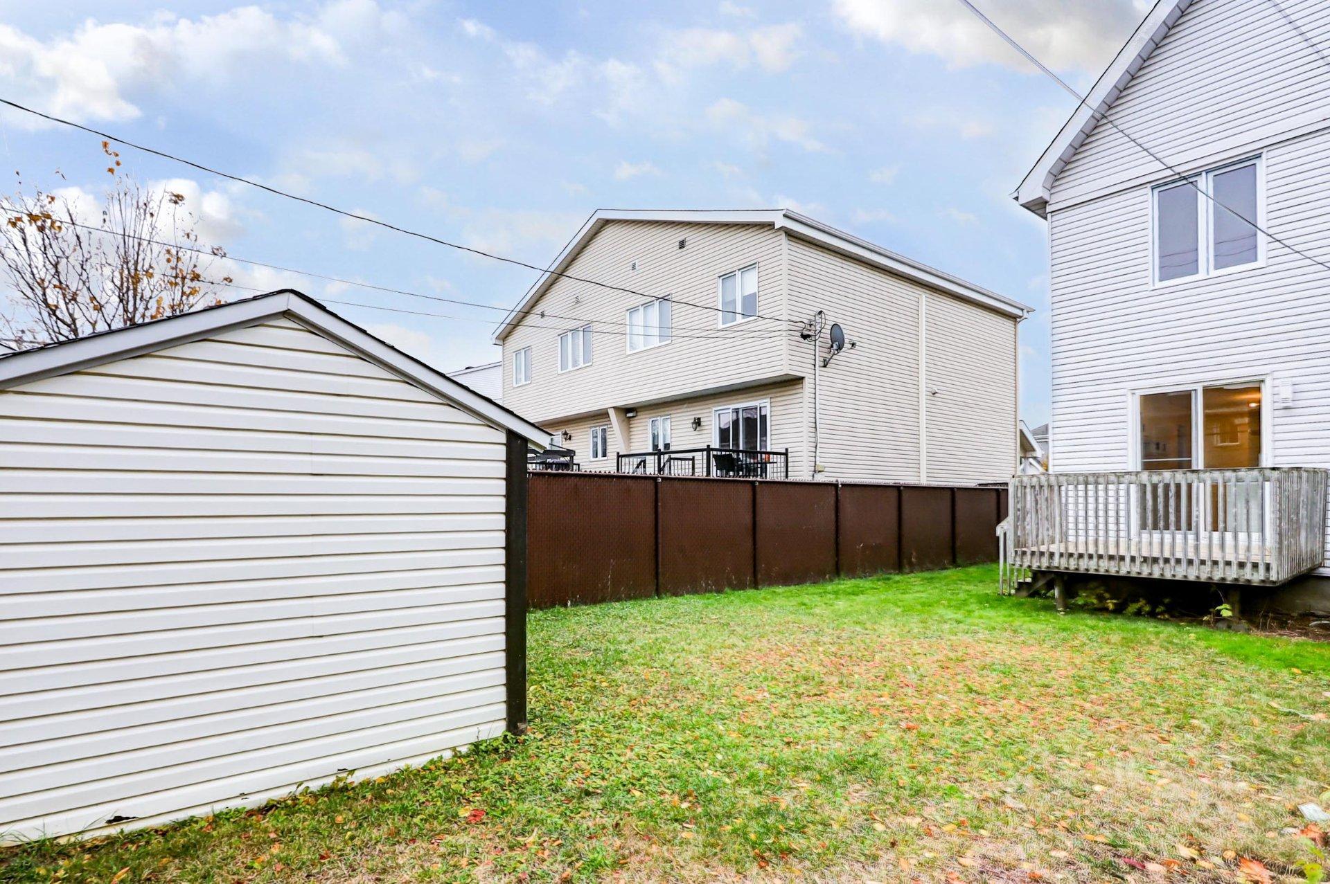 









471


Rue Médard-Bourgault

,
Laval (Sainte-Rose),




QC
H7L5G8

