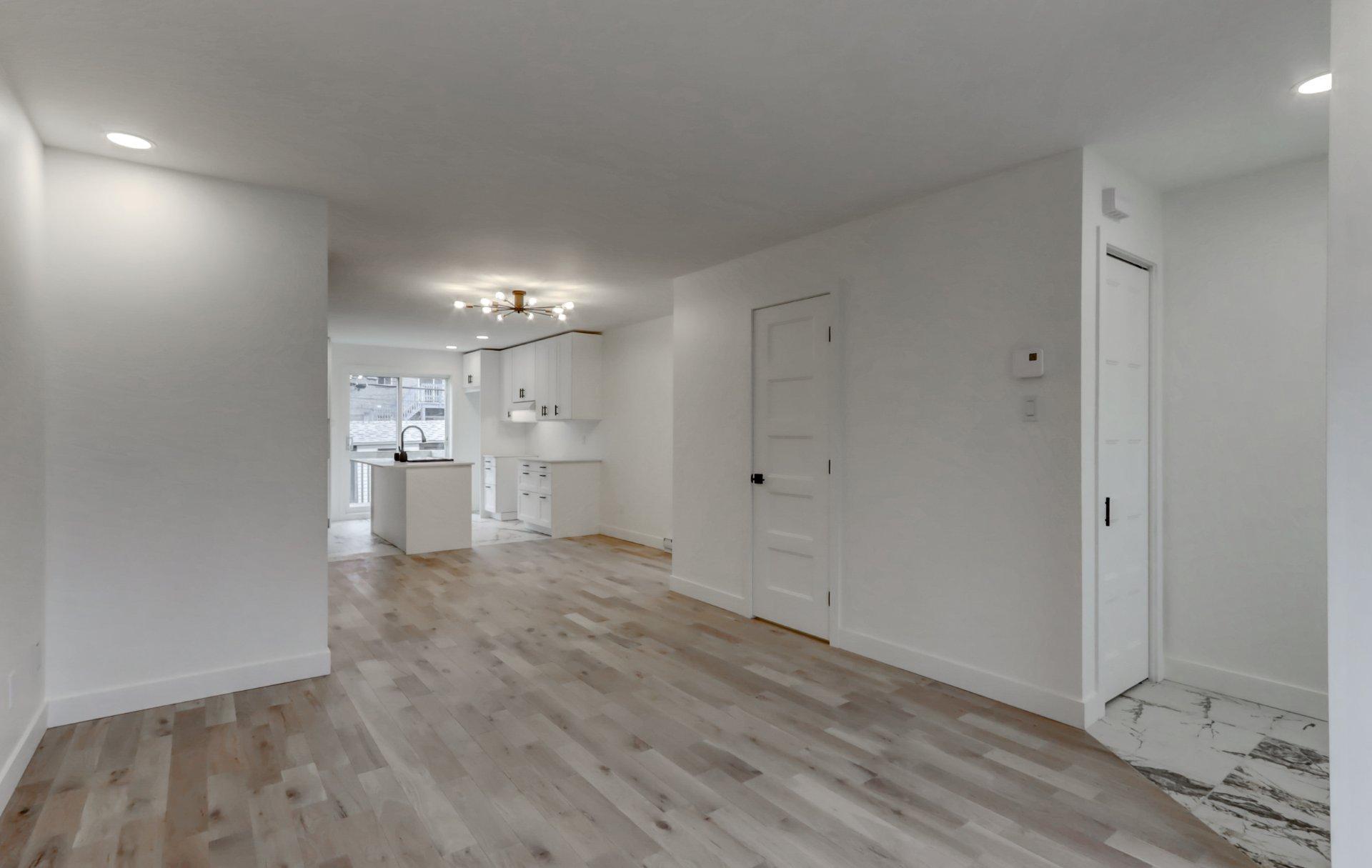 









471


Rue Médard-Bourgault

,
Laval (Sainte-Rose),




QC
H7L5G8

