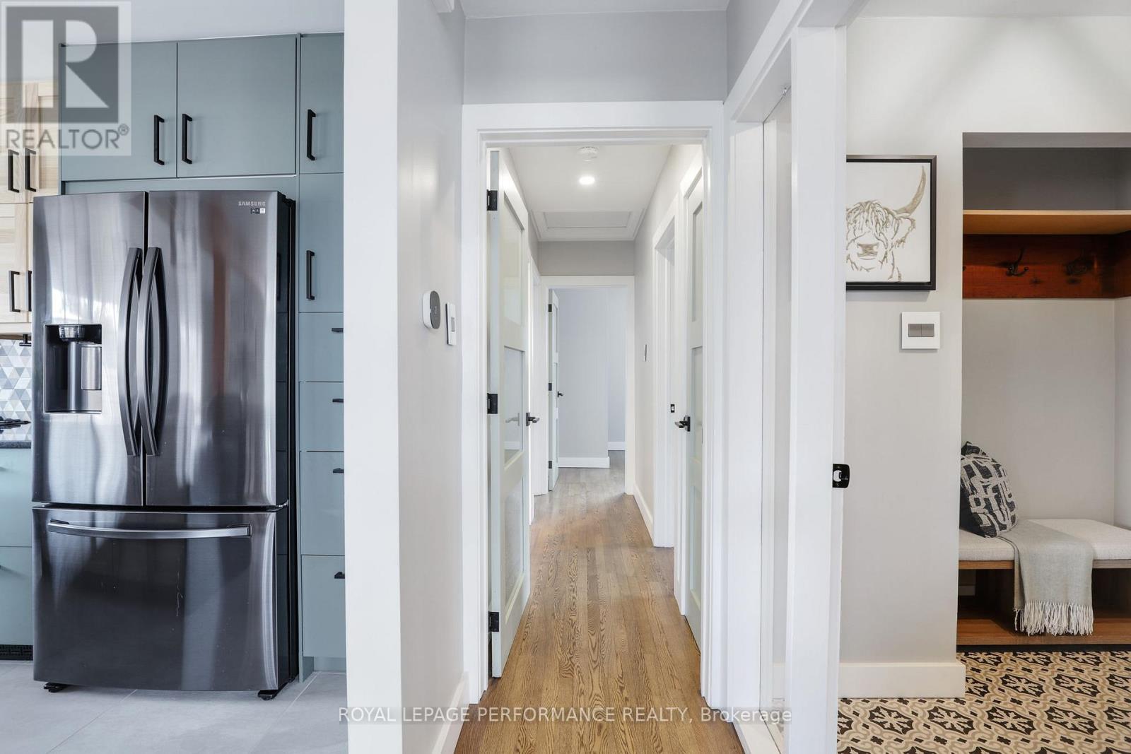 












2320 NERTA STREET

,
Ottawa,




Ontario
K1G1E5

