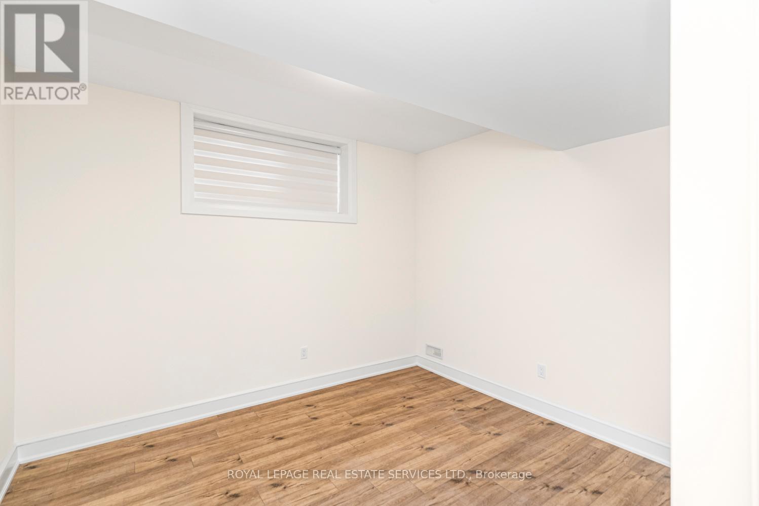 












BSMT - 166 CONCESSION STREET

,
Hamilton,




Ontario
L9A3B6

