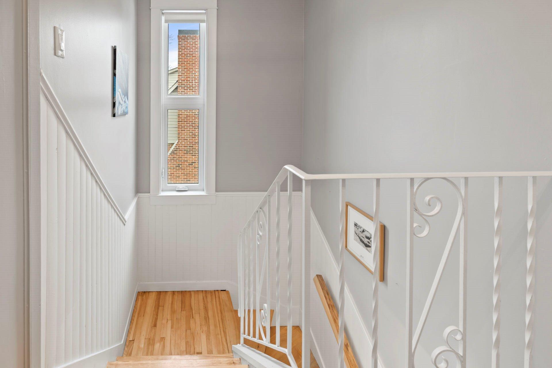 









85


Av. Parkdale

,
Pointe-Claire,




QC
H9R3Y6

