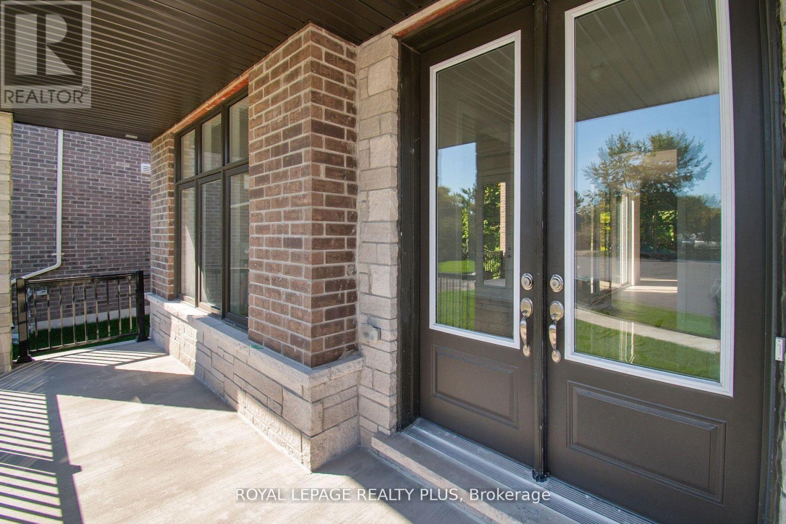 












980 CHURCH DRIVE

,
Innisfil,




Ontario
L0L1W0

