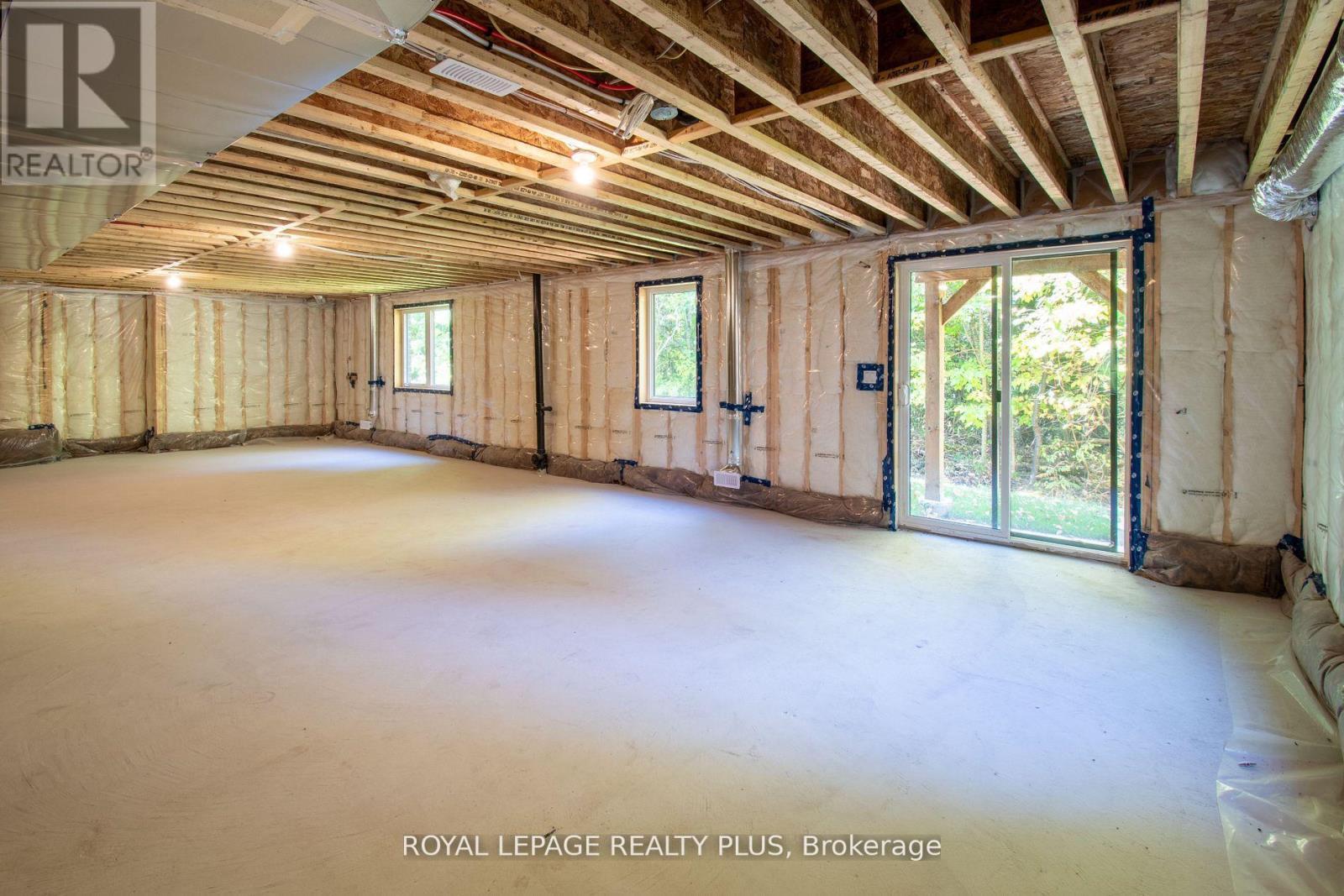 












980 CHURCH DRIVE

,
Innisfil,




Ontario
L0L1W0

