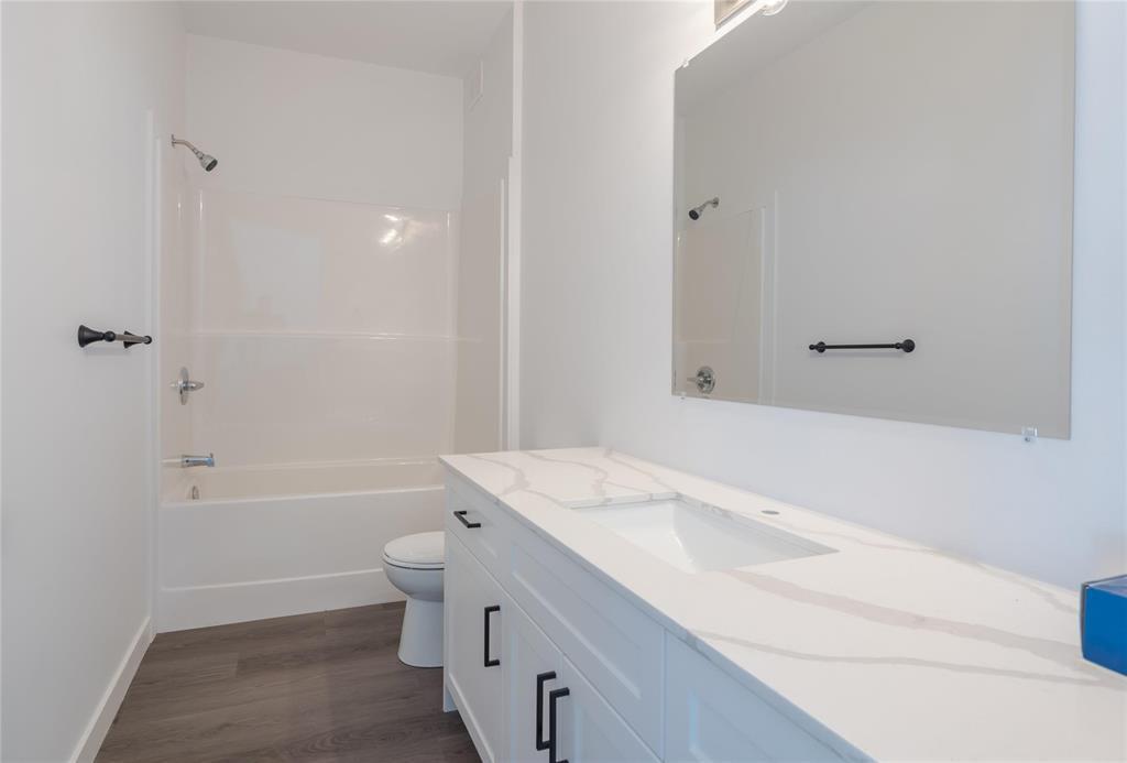 












5 Wild Plum Lane

,
Steinbach,




Manitoba
R5G2Z1

